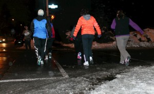 Bethany Elkins, Maureen McGrath, Christine Rivet, Cathy Delany, Julie Kulcha and Dave Preston run in Westboro Monday night. The five women, members of the Westboro Running Room’s Learn-to-Run clinic, are training for the Ottawa Resolution Run on Dec. 31 (Roberta Bell, The Impact)