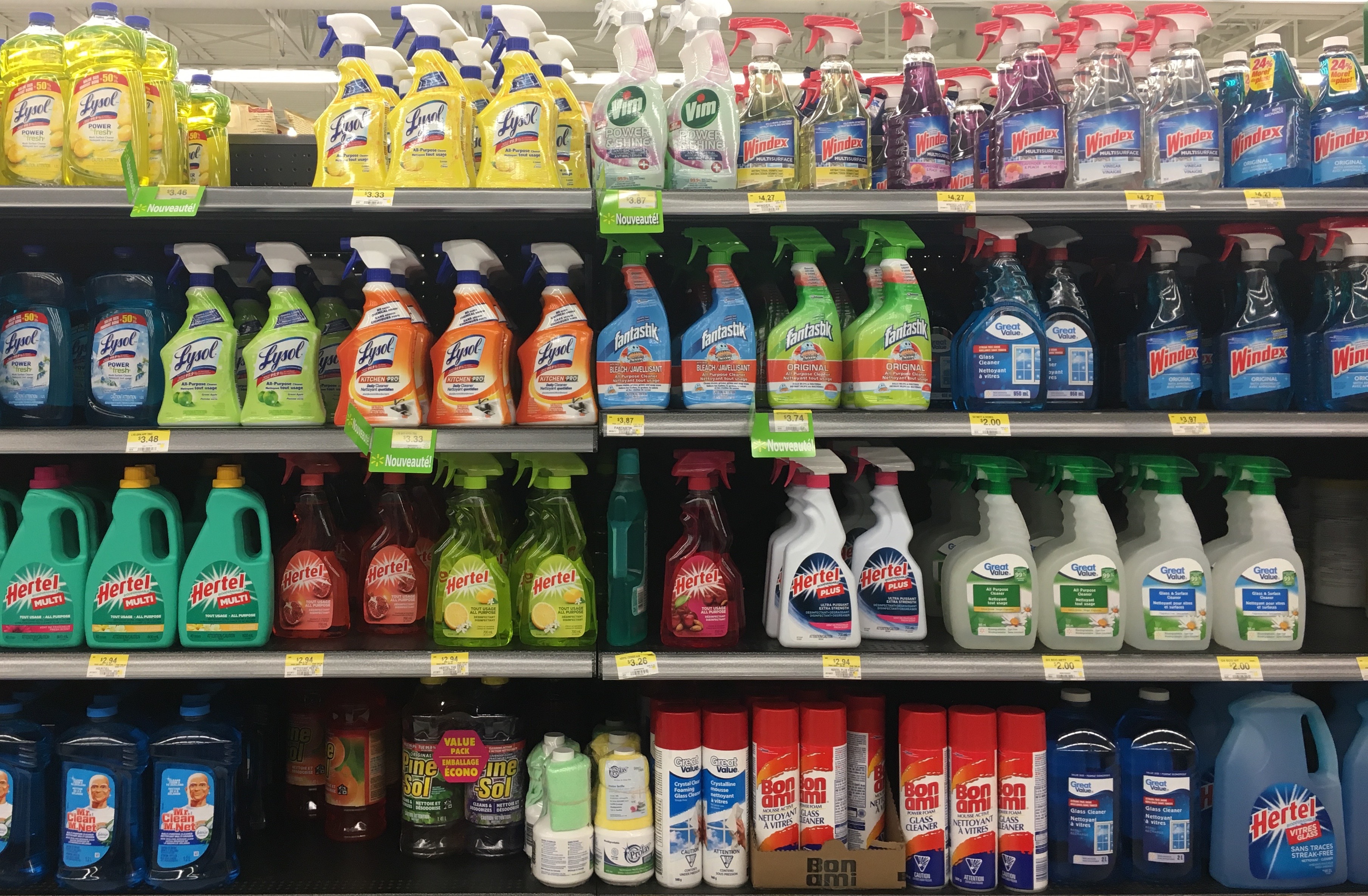 Cleaning products supermarket hi-res stock photography and images - Alamy